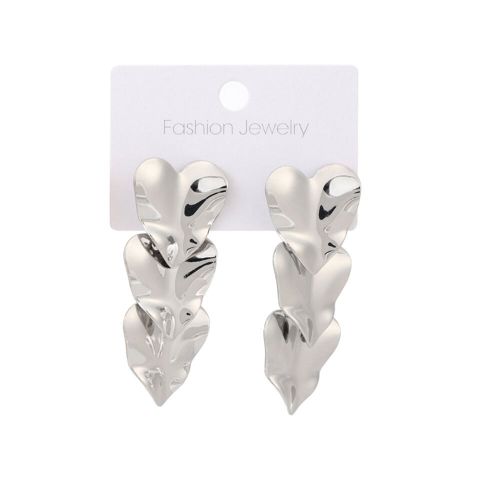 KALP DETAYLI DÖKÜM KÜPE