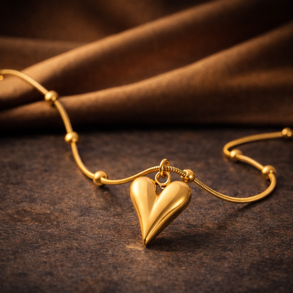 ÇELİK KALPLİ KOLYE