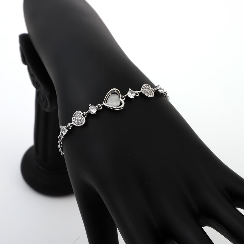 ZİRKON KALP VE TAŞ DETAYLI BİLEKLİK