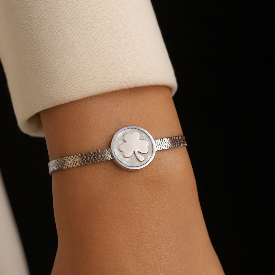 ÇELİK SEDEF TAŞLI YONCA BİLEKLİK