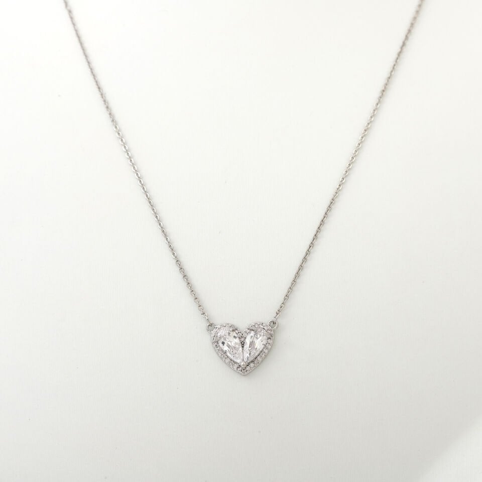 KALP DETAYLI ZİRKON KOLYE