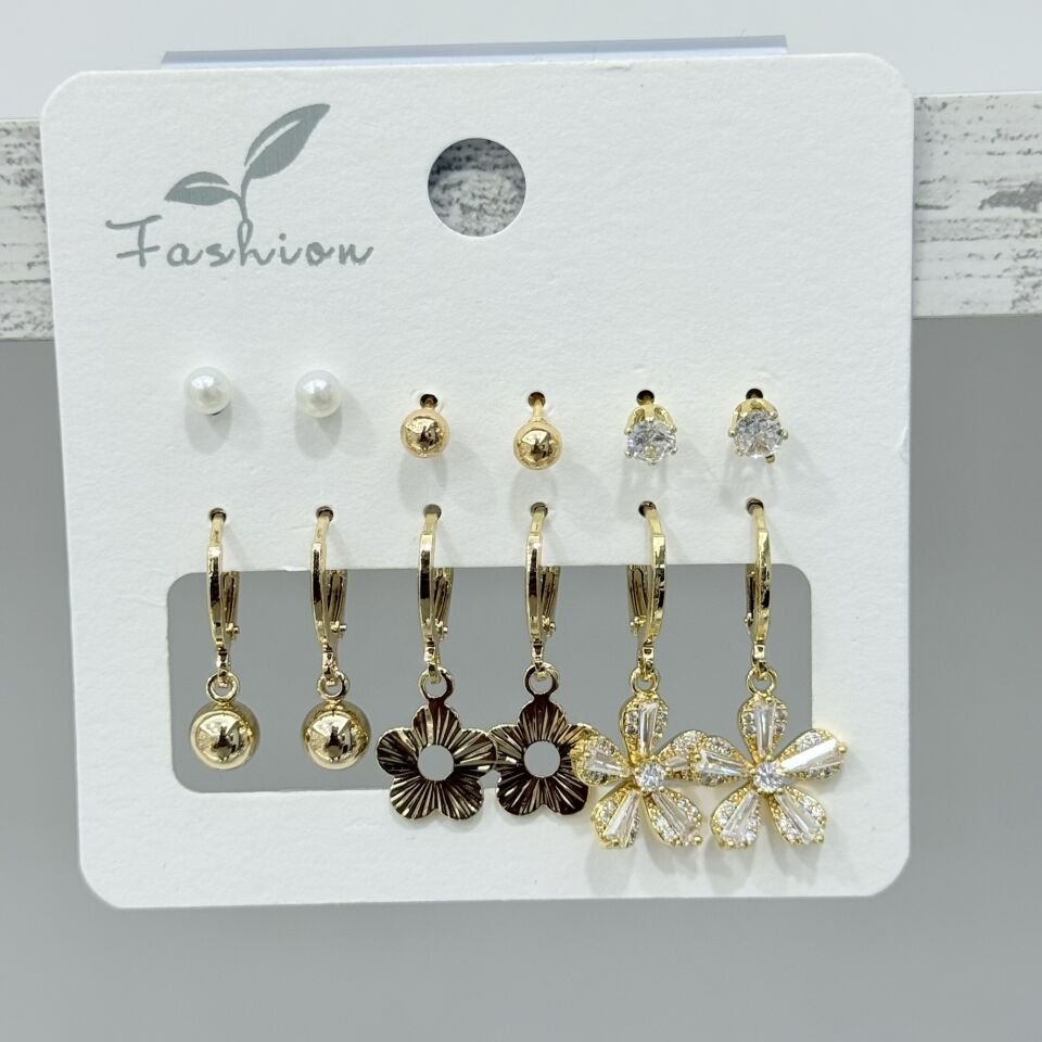 12'Lİ ZİRKON KÜPE