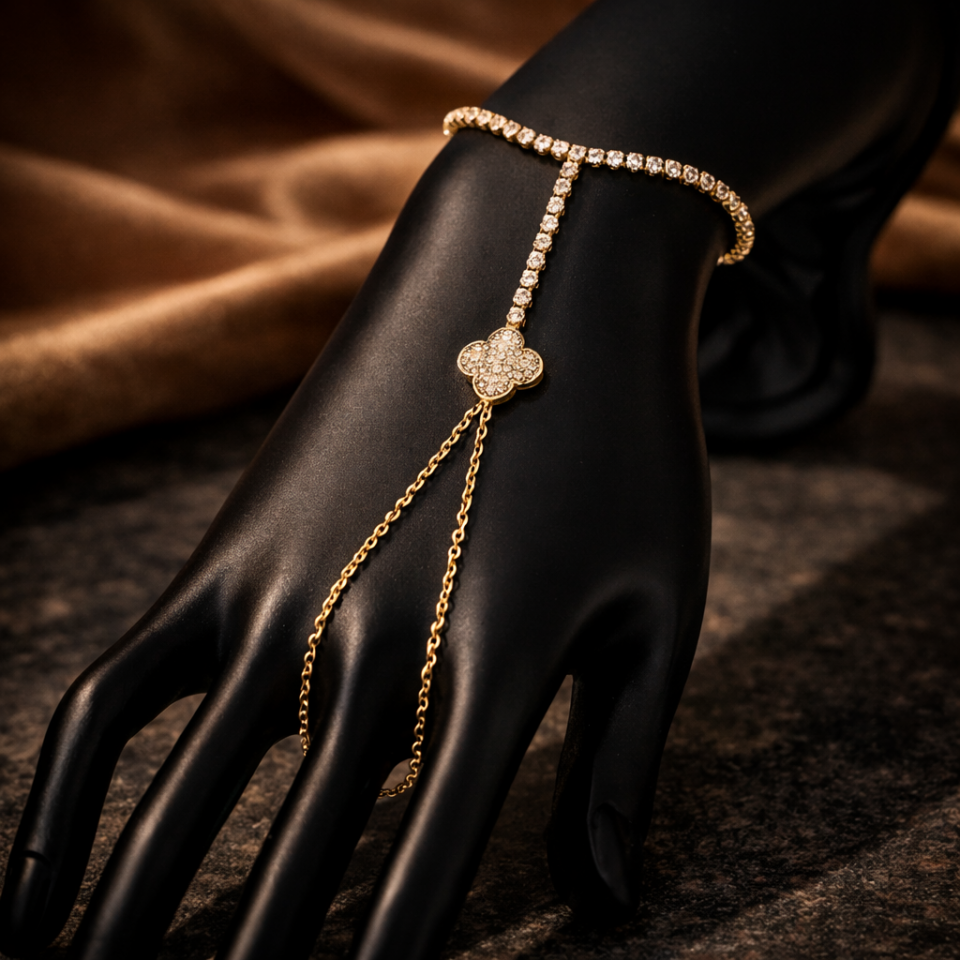 Zirkon Taşlı Yonca Figürlü Su Yolu Şahmeran Bileklik