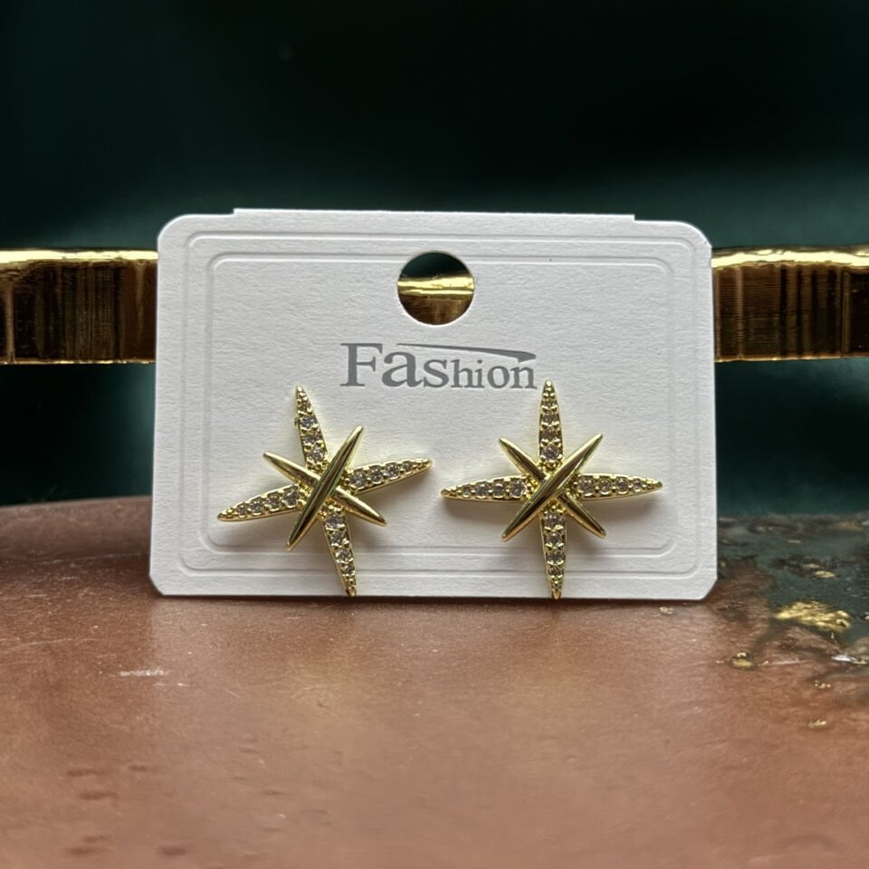 Zirkon Taşlı Yıldız Form Çıtır Küpe