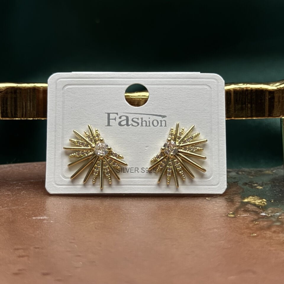 Zirkon Taşlı Güneş Işığı Form Çıtır Küpe